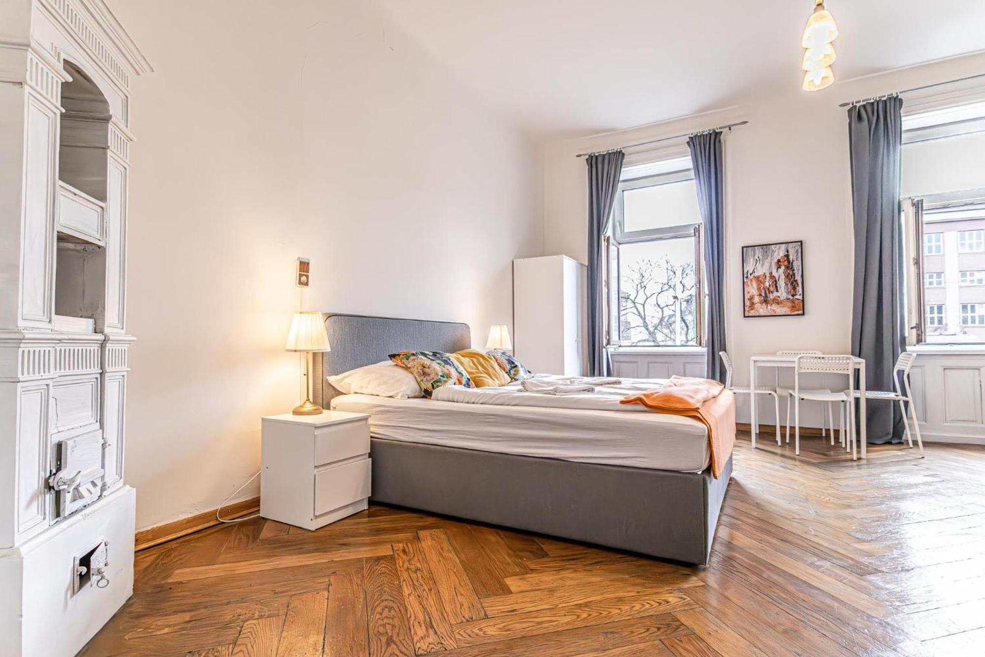 Gorgeous 1br Near Akh Hospital Apartamento *