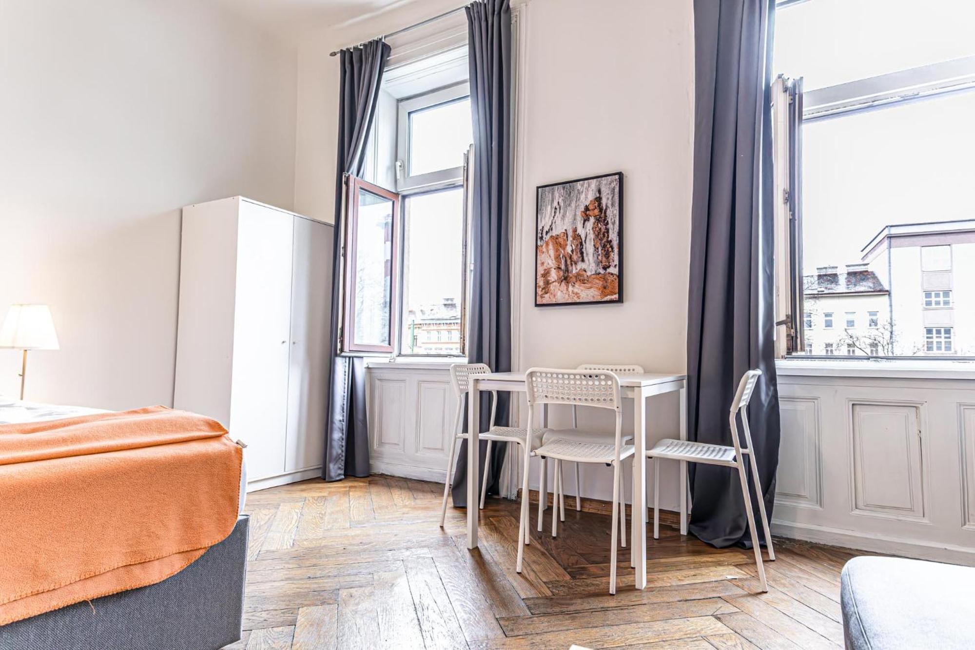 Apartamento Gorgeous 1br Near Akh Hospital Viena